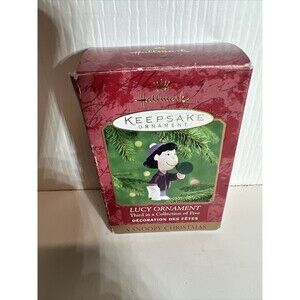 Lucy Ornament︱A Snoopy Christmas︱Hallmark Keepsake︱